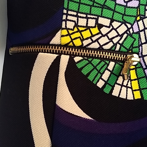 Dress - Picture 7 of 7